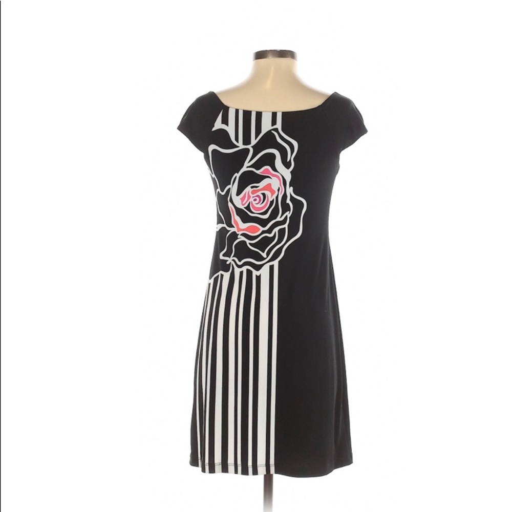 White House Black Market Casual Dress - Picture 2 of 9